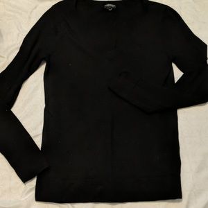 V neck sweater